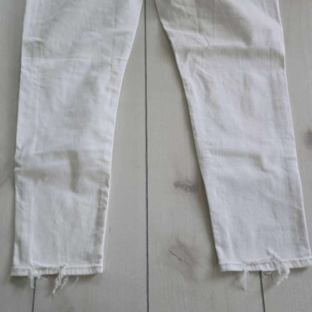 AEO 90's Skinny Jeans White Distressed with Stretch - Picture 7 of 16